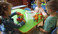 free play