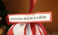  Geometryczna bombka
