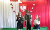 Akademia z okazji Świeta Niepodleglosci. Konkurs Wokalny Rodzinne śpiewanie dla Niepodległej