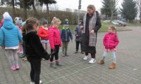 Nietypowe dni Podwórkowe zabawy